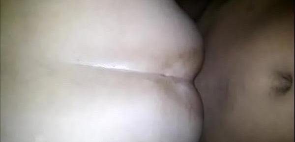  Mis pedos vaginales en la verga del compadre